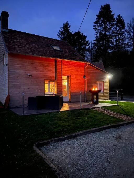 Cottage Cocooning Romantique Avec Jaccuzzi Prive Ancinnes Exterior foto